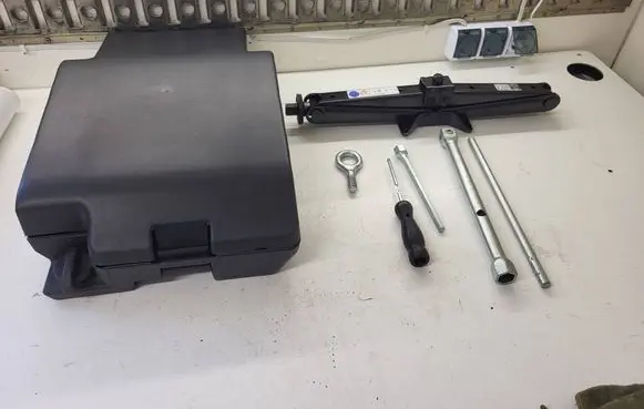 Fiat Ducato Lift Jack 