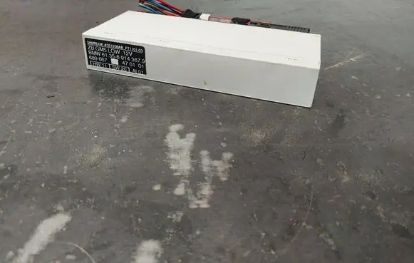 BMW 3 E46 Comfort/convenience module 69143679 613569143679