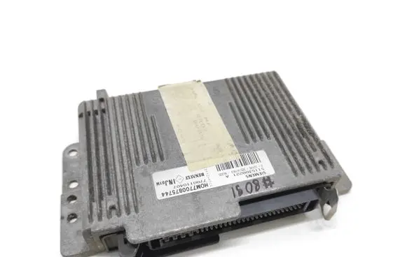 Renault Scenic I Engine control unit/module 7700110407 S115300221