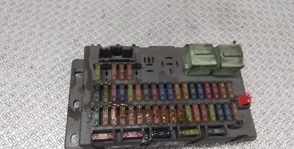 Mini One - Cooper R50 - 53 Fuse module 690660002 518030507