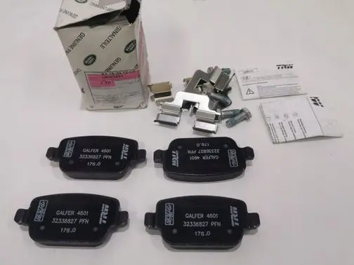 Land Rover Freelander 2 - LR2 Brake pads (rear) LR003657