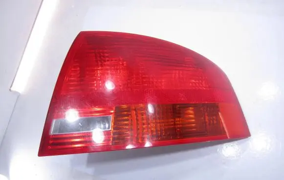 Audi A4 S4 B7 8E 8H Rear/tail lights 8E5945096 A046341 17872