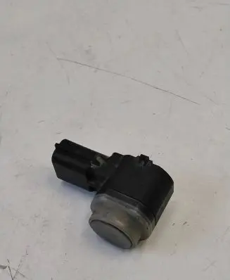 Renault Clio IV Parking PDC sensor 284429973R 1711140724 303959