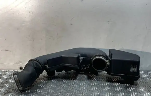 Subaru Forester SK Air intake duct part