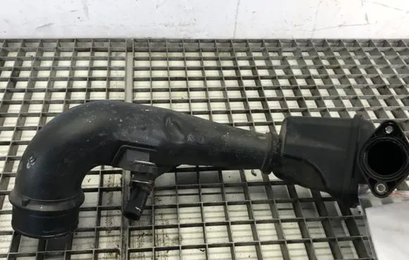 Opel Movano B Intercooler hose/pipe 1320600a
