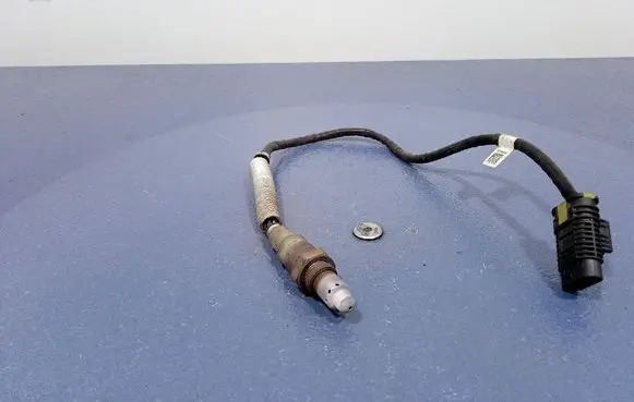 BMW X7 G07 Lambda probe sensor 8689862