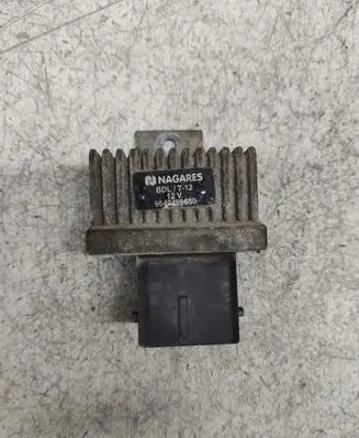 Renault Scenic II - Grand scenic II Glow plug pre-heat relay 9640469680