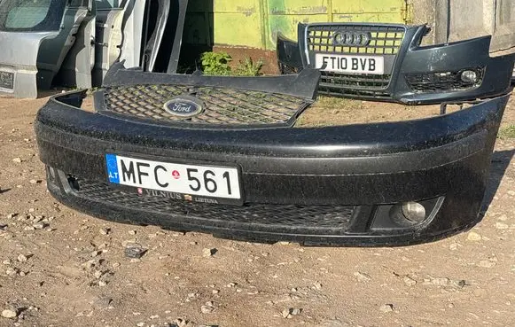 Ford Galaxy Front bumper 7M5807177 YM2117C973BA