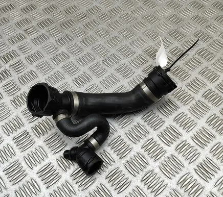 BMW 5 F10 F11 Engine coolant pipe/hose 8506090