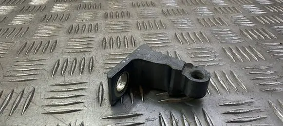 Skoda Superb B8 (3V) Rear door upper hinge 8X0831403E