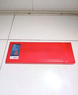 Skoda Fabia Mk3 (NJ) Emergency warning sign E1327R030019 27R030019