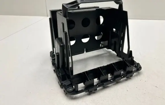 Radio/GPS head unit trim