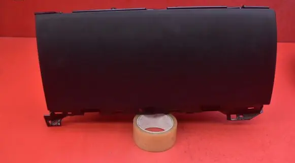 Tesla Model 3 Glove box 1083340-00-G