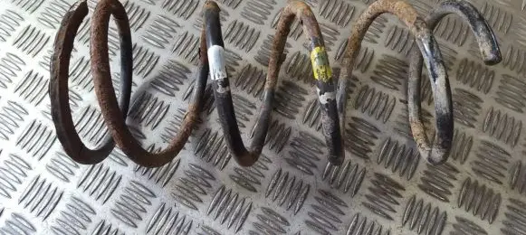 Mazda 323 F Front coil spring