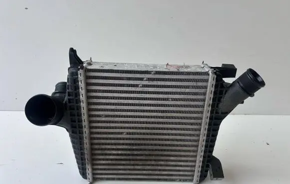 Audi Q7 4M Intercooler radiator 4M0145804BR