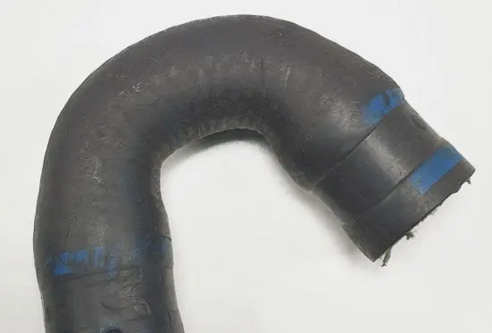 Mercedes-Benz E W212 Engine coolant pipe/hose A6512031882
