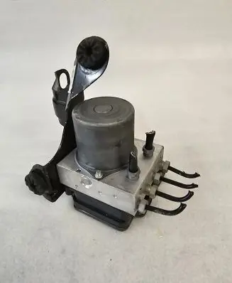 Volvo XC40 ABS Pump 31445742