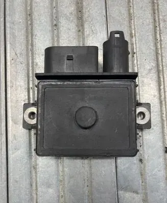 BMW 1 E81 E87 Glow plug pre-heat relay e2110022367