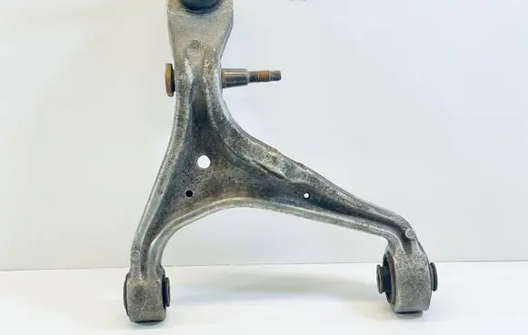 Cadillac SRX Front lower control arm/wishbone 25862782