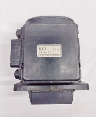 Mitsubishi Pajero Mass air flow meter E5T06071