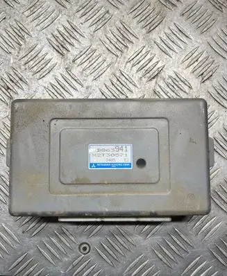 Mitsubishi Pajero ABS control unit/module X2T30571 B863941 3405