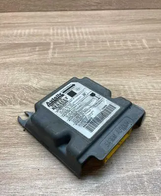 Renault Megane I Airbag control unit/module 550569000 7700418434D