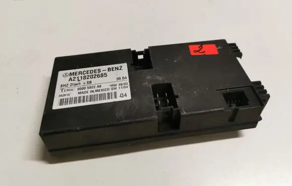 Mercedes-Benz E W211 Seat control module 2118202685