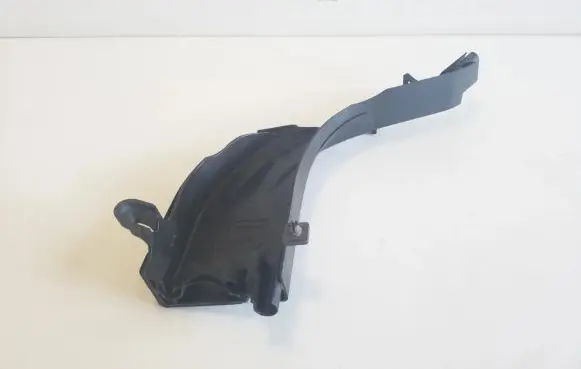 Other engine bay part