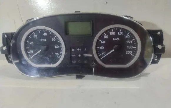 Dacia Logan II Speedometer (instrument cluster) 8200650541