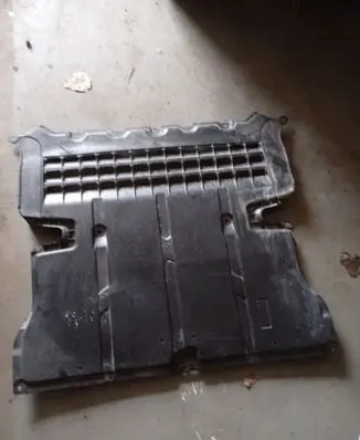 Mercedes-Benz EQS X296 Engine splash shield/under tray A2975201900 2975201900 A2975204600
