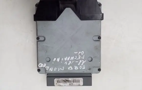 Ford Mondeo Mk III Engine control unit/module 1S7F12A650JD