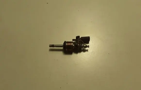 Skoda Kamiq Fuel injector 500443