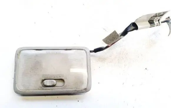 Suzuki Grand Vitara II Front seat light