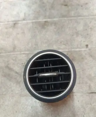 Audi A3 S3 8P Dashboard side air vent grill/cover trim 8P0820901A