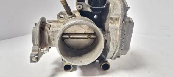 Audi A4 S4 B5 8D Throttle valve 408237212002