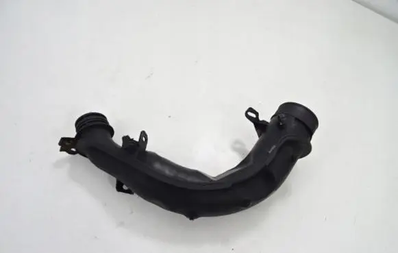 Peugeot 508 Intercooler hose/pipe M06021A152