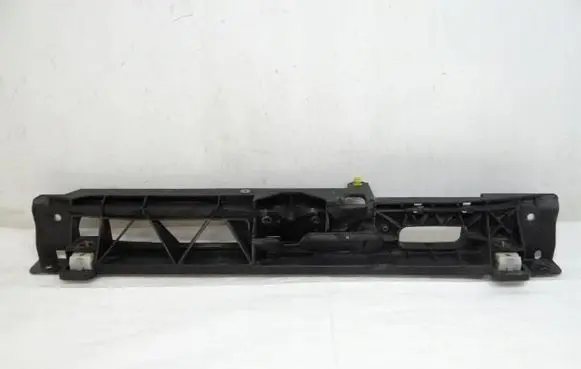 Citroen C4 Grand Picasso Radiator trim 9806629380