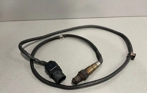 BMW 3 E92 E93 Lambda probe sensor 7558055 0258017098