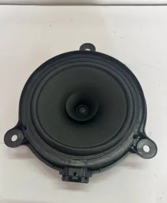 Mazda 3 III Rear door speaker BHP166960
