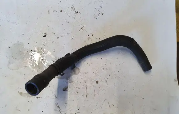 Land Rover Range Rover Sport L320 Engine coolant pipe/hose 9X2Q9Y438C