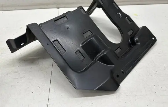 BMW X7 G07 Front underbody cover/under tray 