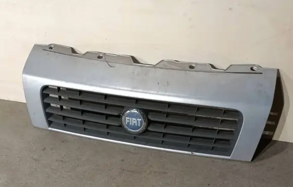 Fiat Ducato Front bumper upper radiator grill 1308067070