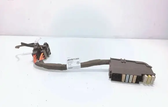 Volkswagen Touran II Fuse module 4F1941824
