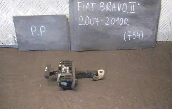 Fiat Bravo - Brava Front door check strap stopper 