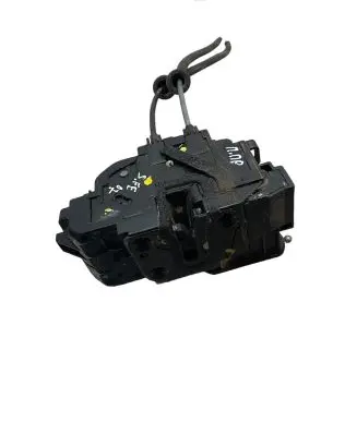 Hyundai Santa Fe Front door lock 813202B030