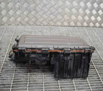 Seat Ibiza III (6L) Air filter box