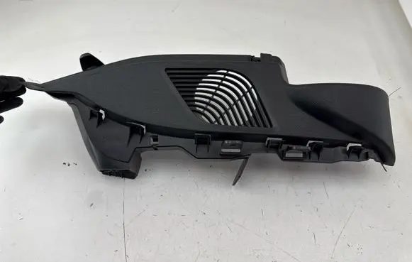 BMW 1 F20 F21 Trunk/boot side trim panel 7221044
