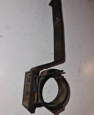 Volkswagen Transporter - Caravelle T4 Webasto auxiliary heater mount bracket 7D0819785A