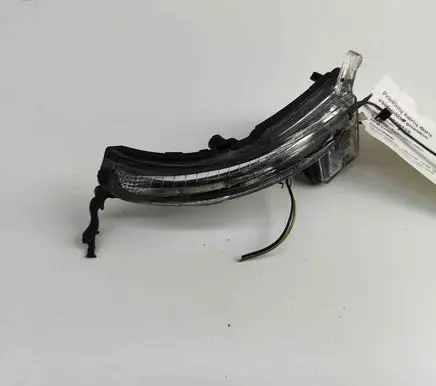 Nissan Leaf II (ZE1) Mirror indicator light 12852400 12853440