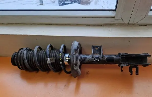 Fiat Panda III Front shock absorber with coil spring 00519265190 GP27587